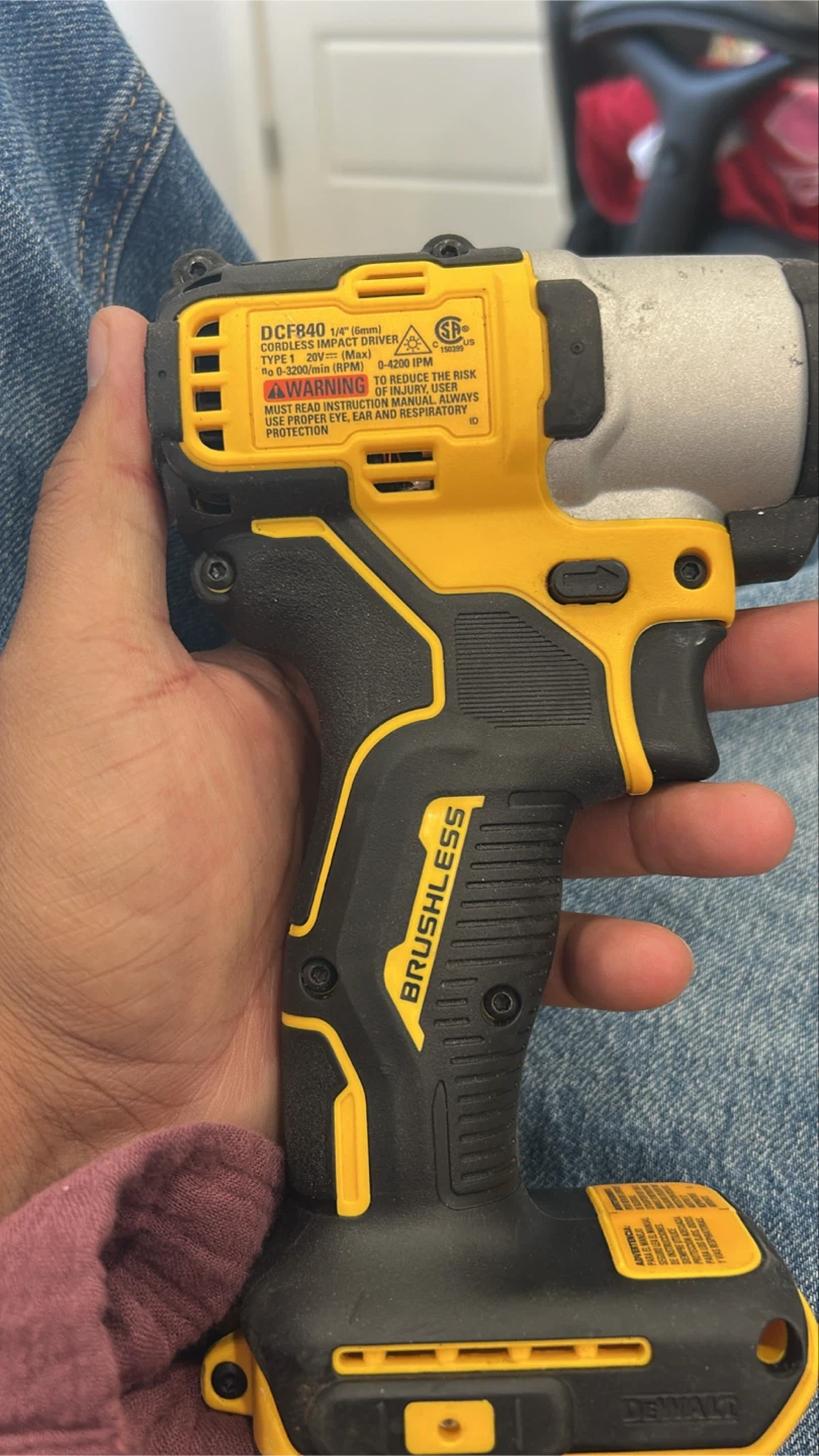 DEWALT DCF840 1/2" Cordless Impact Driver