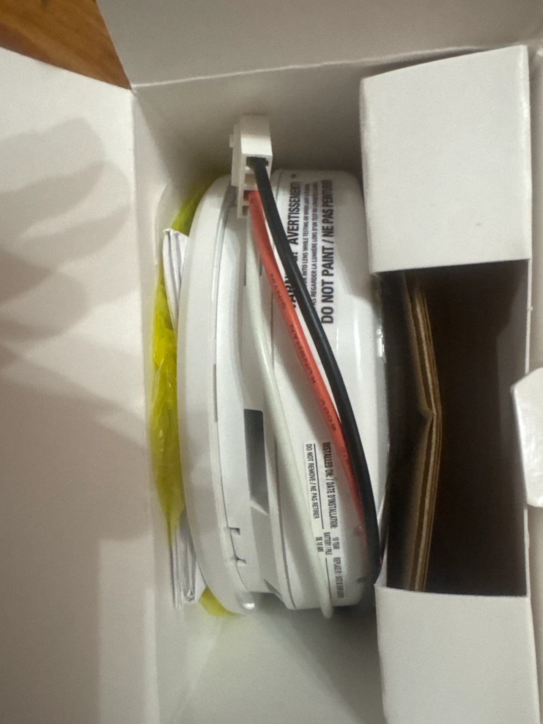 BRK Slim LED Strobe Smoke Alarm - photo 2
