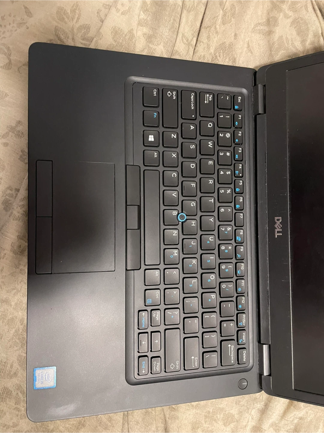 Laptop - photo 2