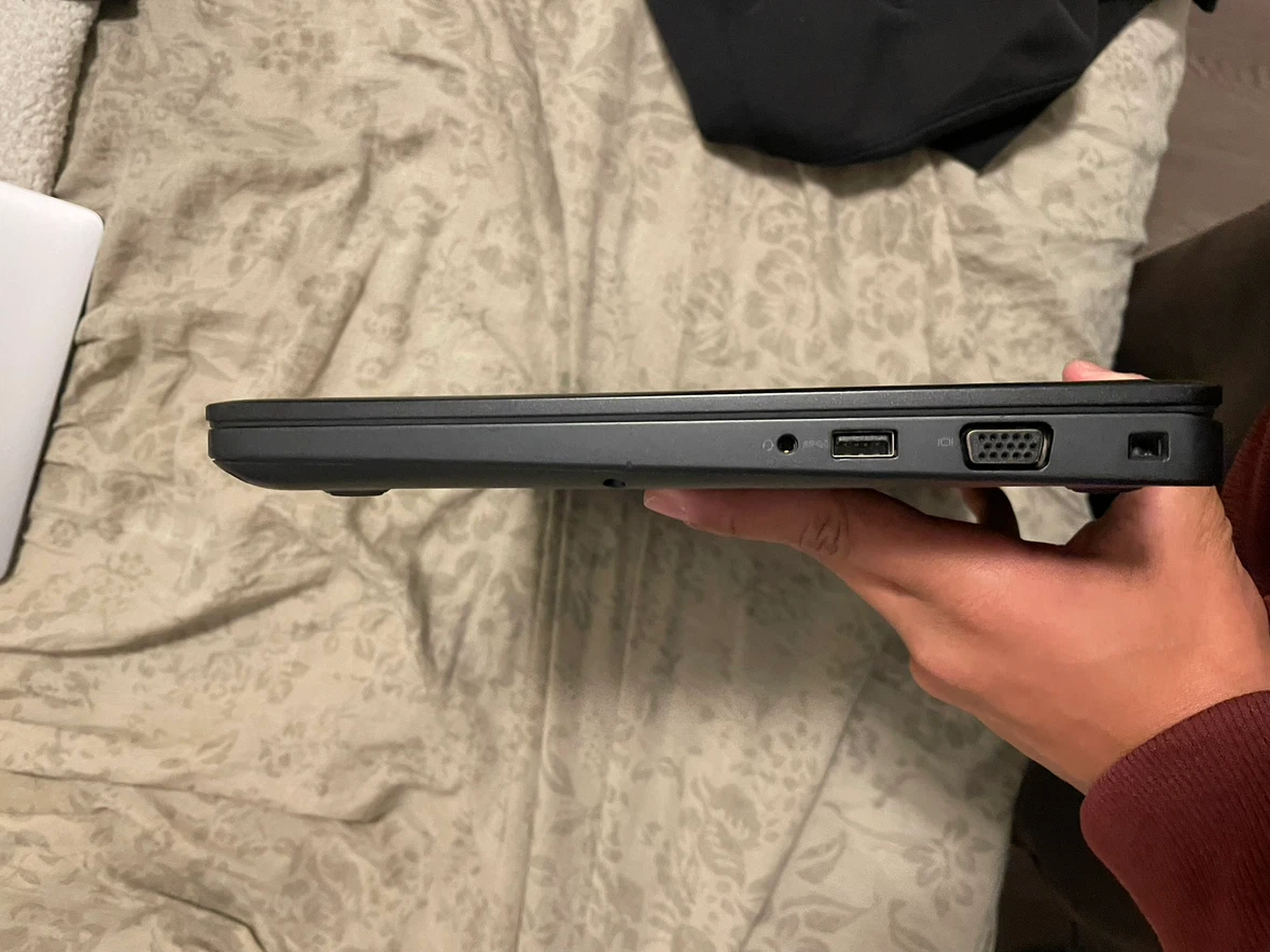 Laptop - photo 4