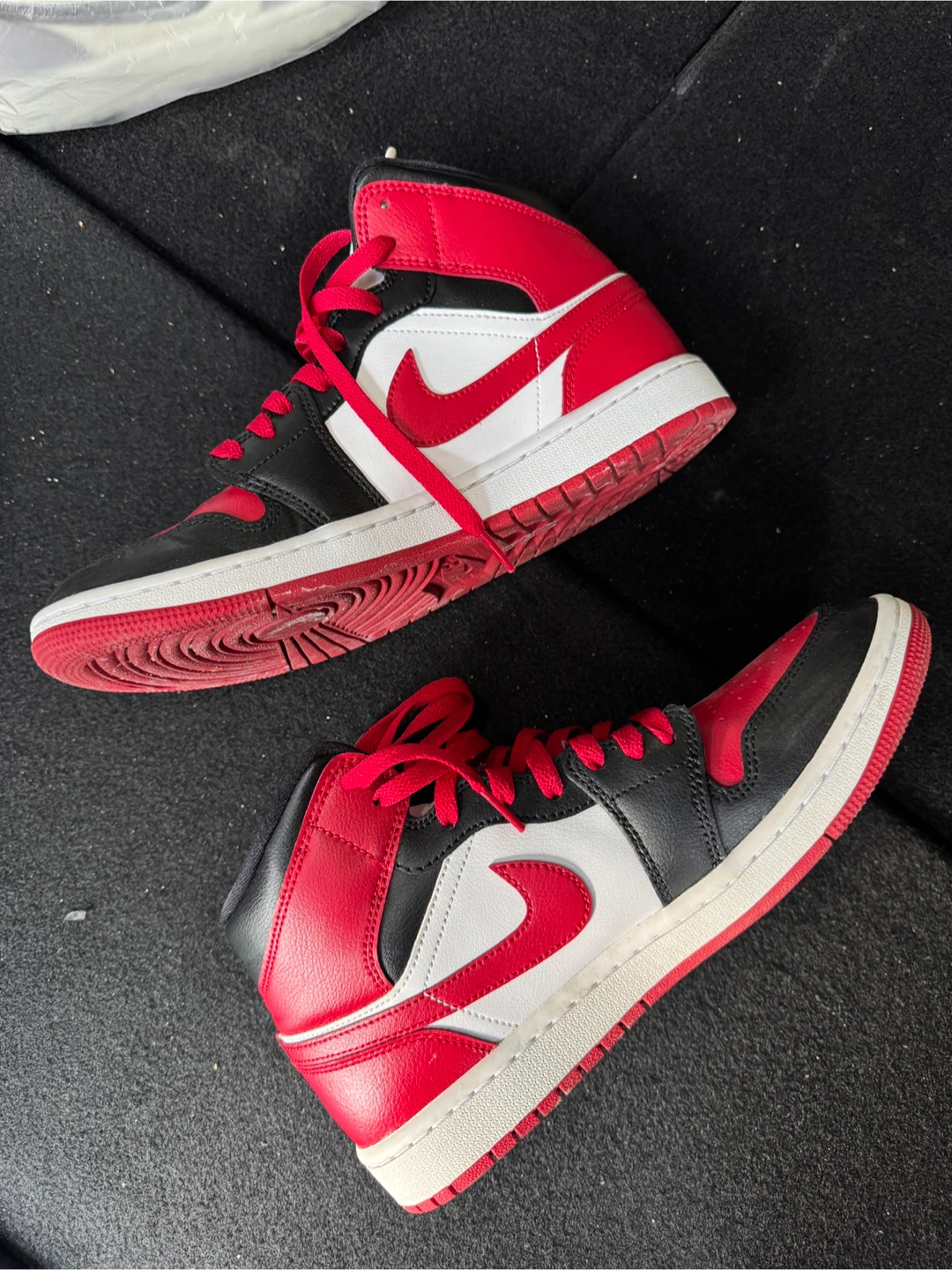 Air Jordan 1 Mid Red Black White Sneakers - photo 3
