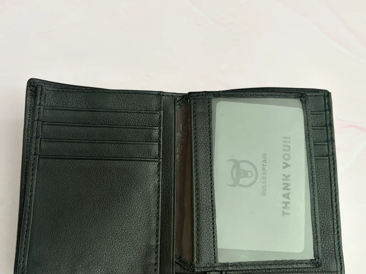 New Men’s Leather RFID Blocking Bifold Wallet - photo 2