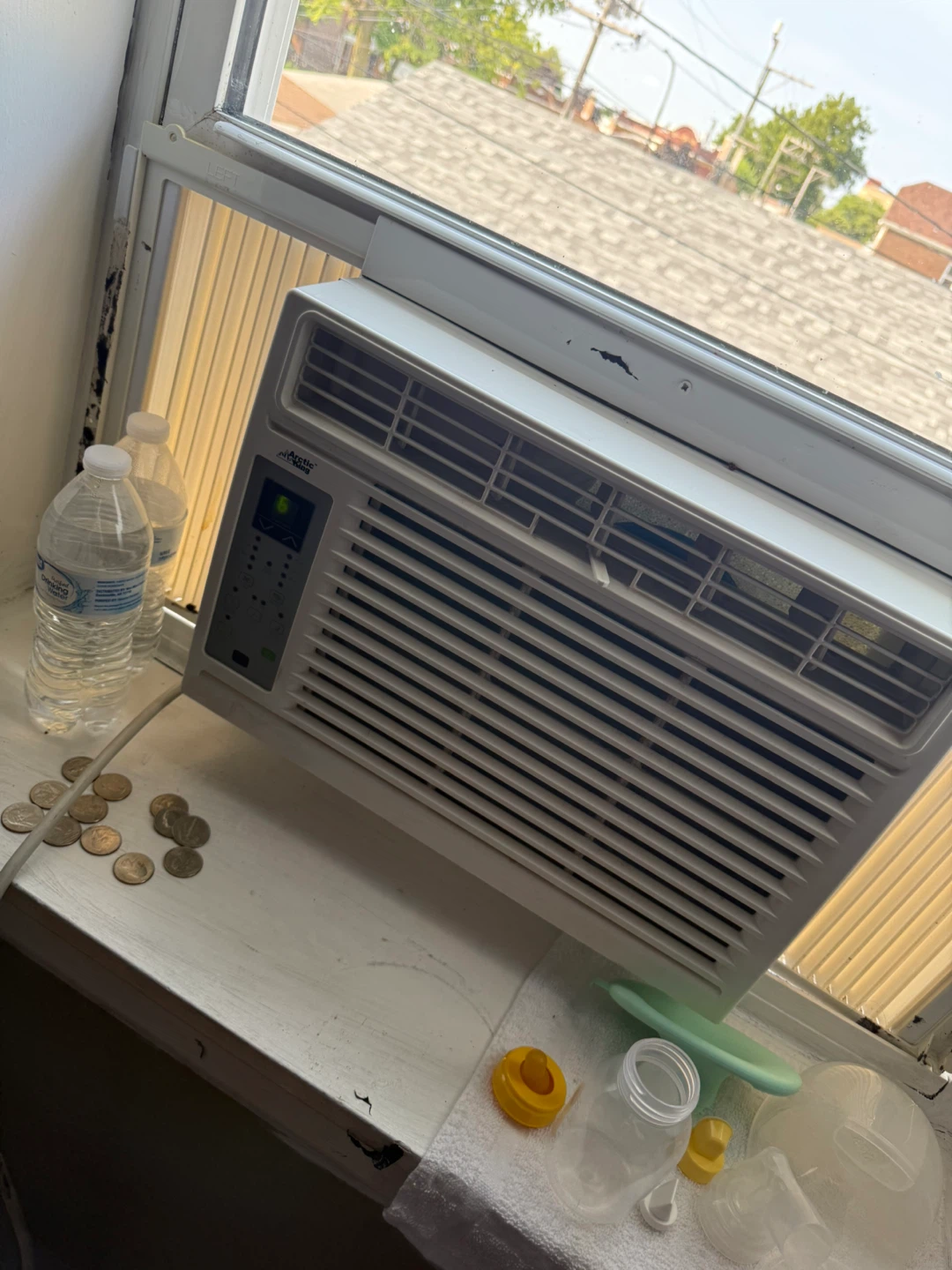Window air conditioning and Delivery - photo 2