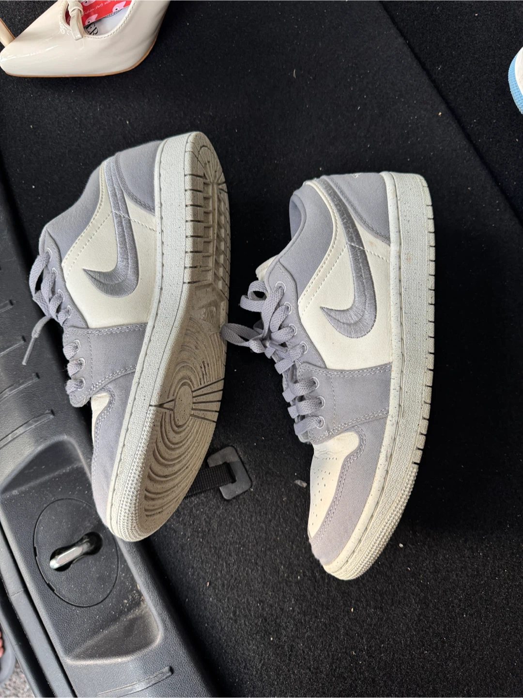 Air Jordan 1 Mid SE Sneakers - photo 2