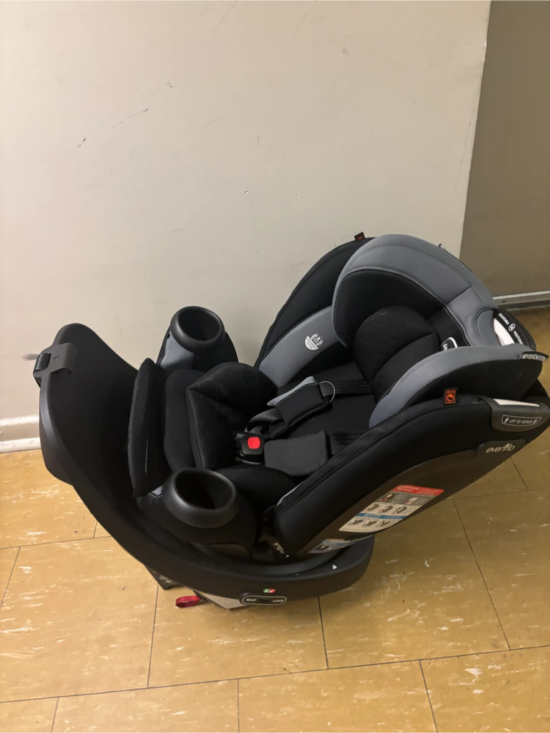 Evenflo Revolve 360 Extend Car Seat