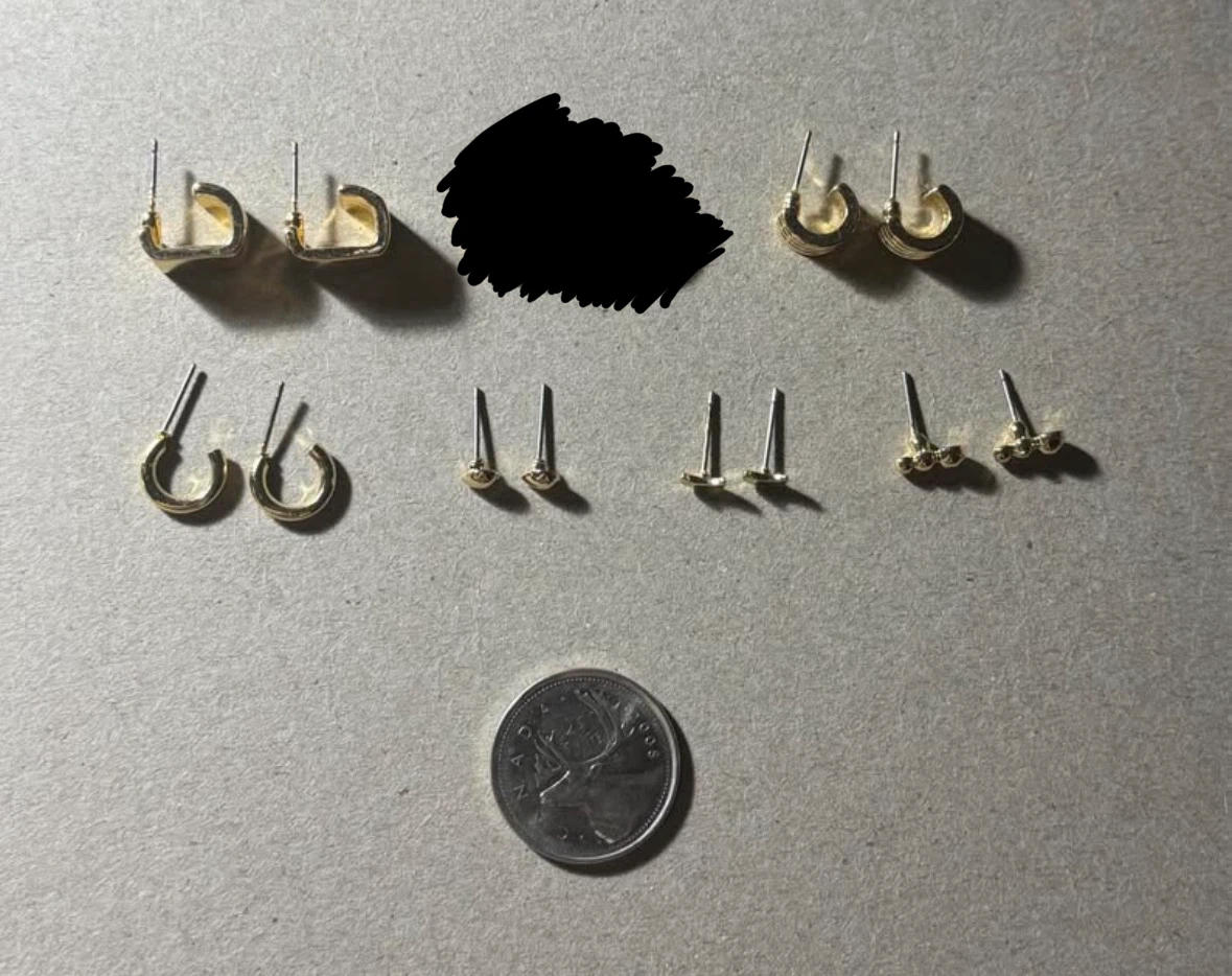 Assorted Gold Tone Stud Earrings Bundle
