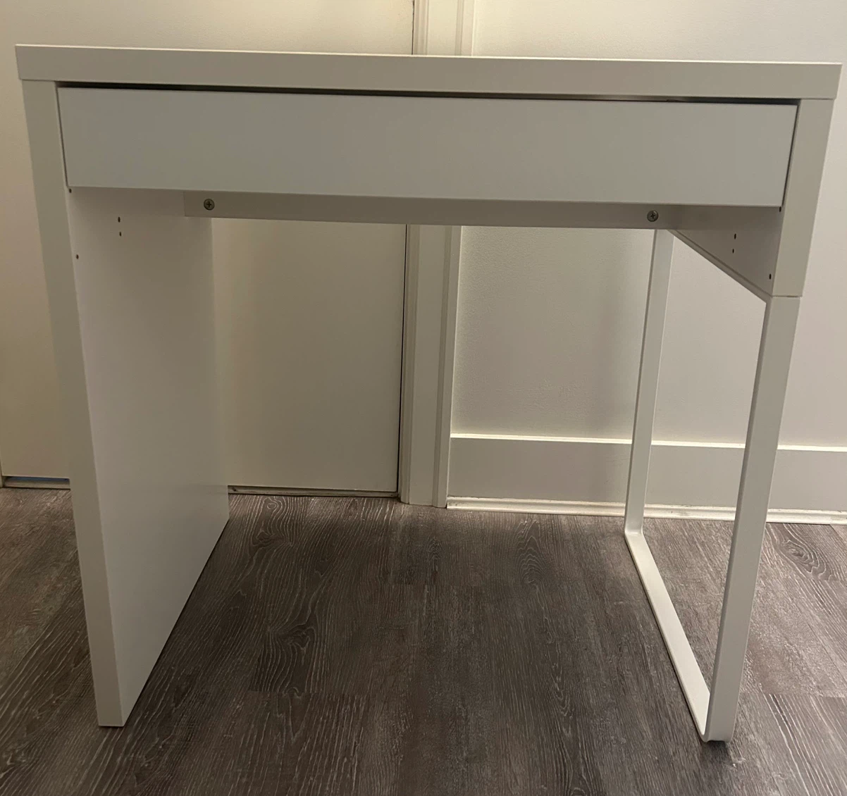 IKEA MICKE White Desk - photo 3