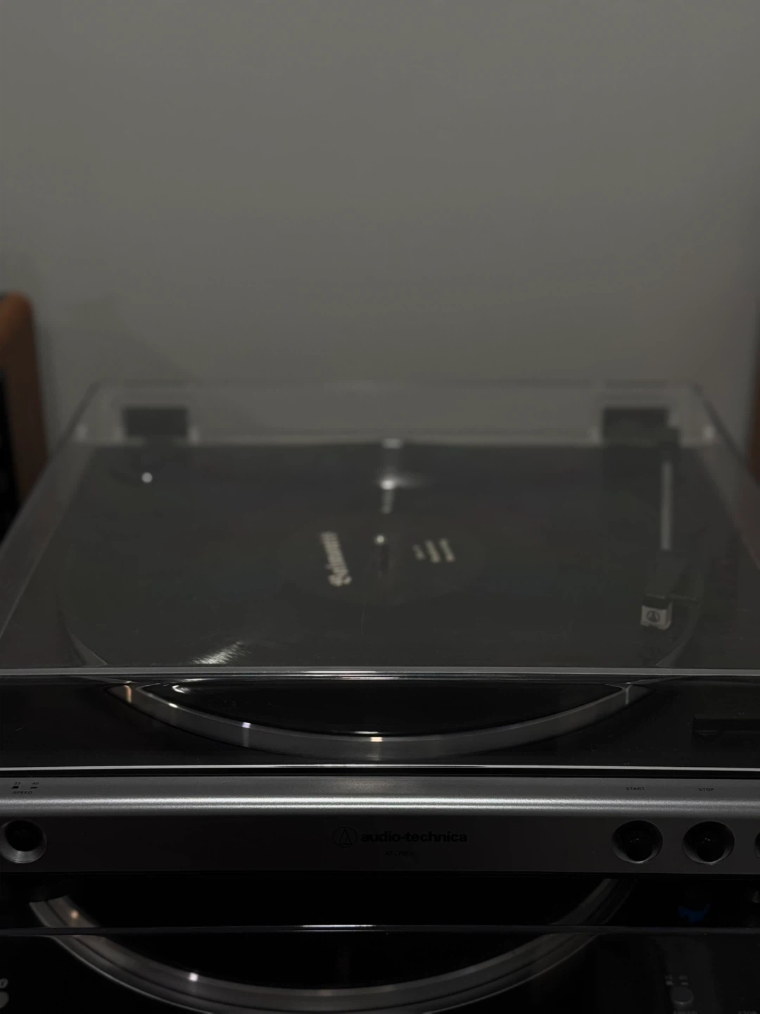 Audio-Technica AT-LP60X Turntable - photo 2