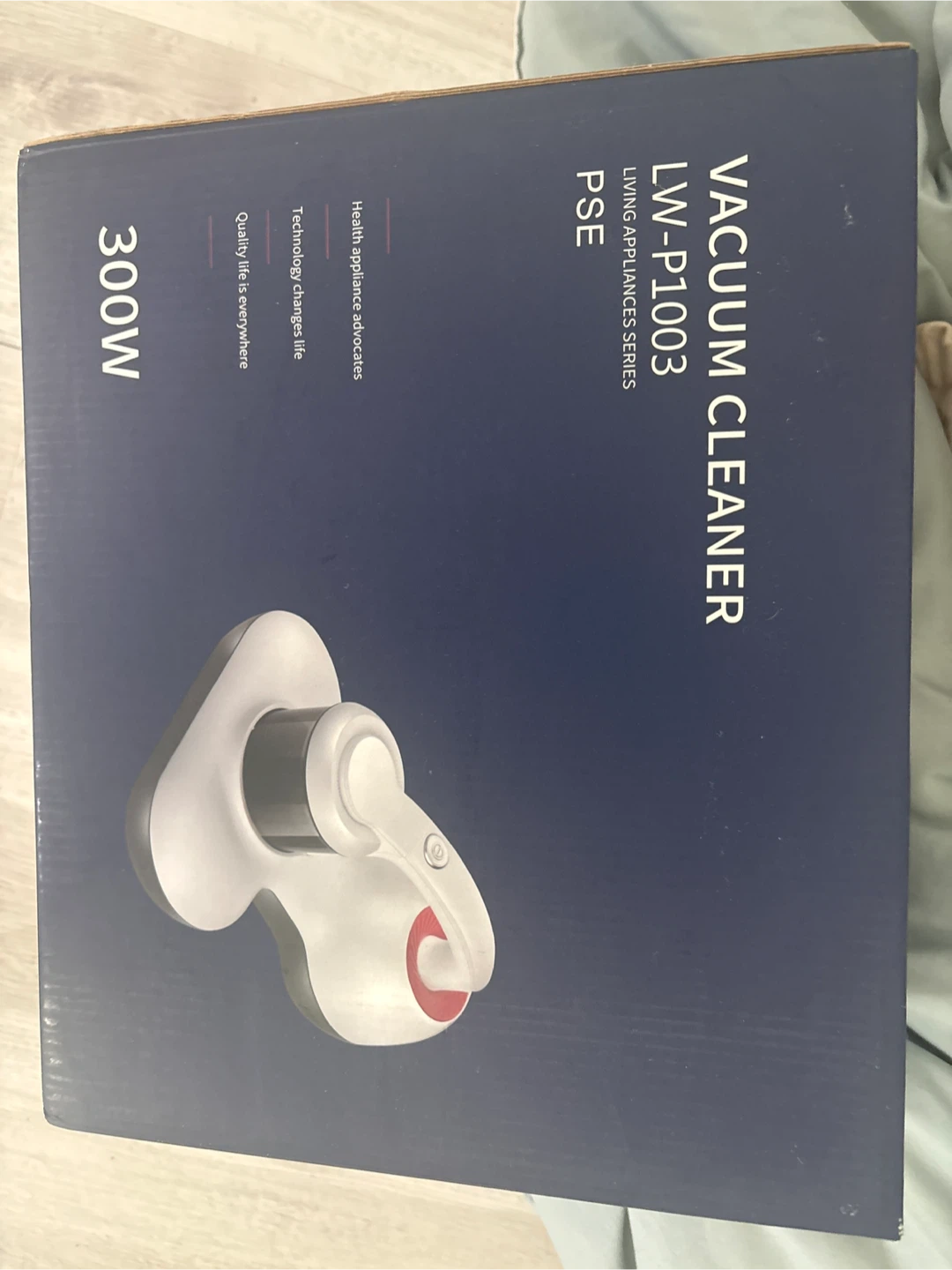 Vacuum Cleaner LW-P1003