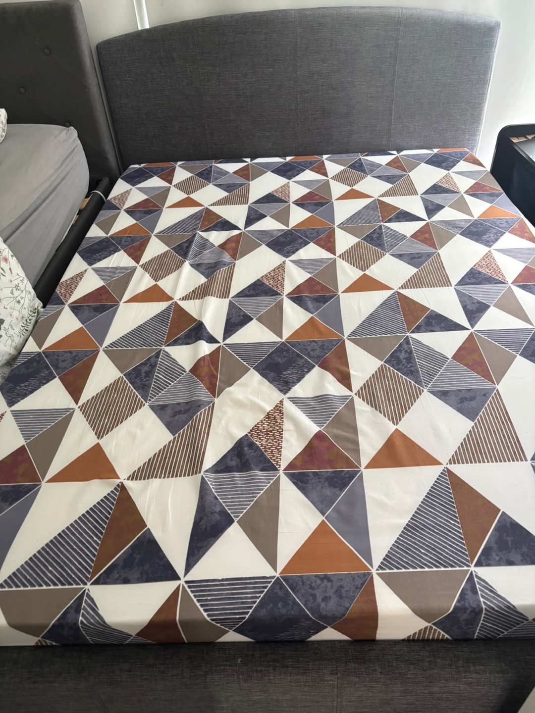 7 inch foam queen size mattress - photo 2