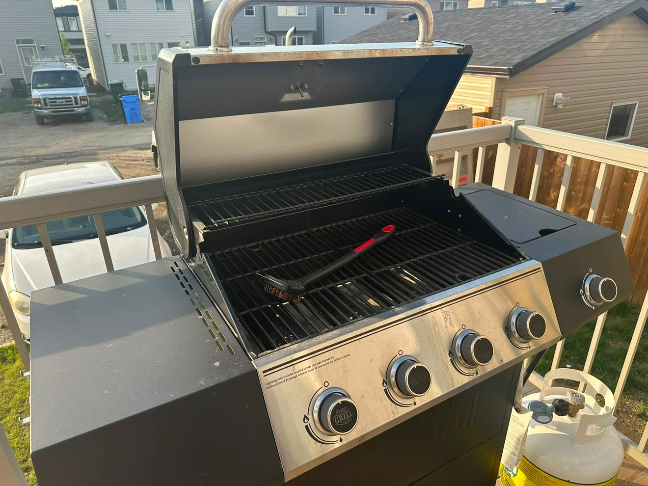 Expert Grill Propane Gas Grill with cylinder