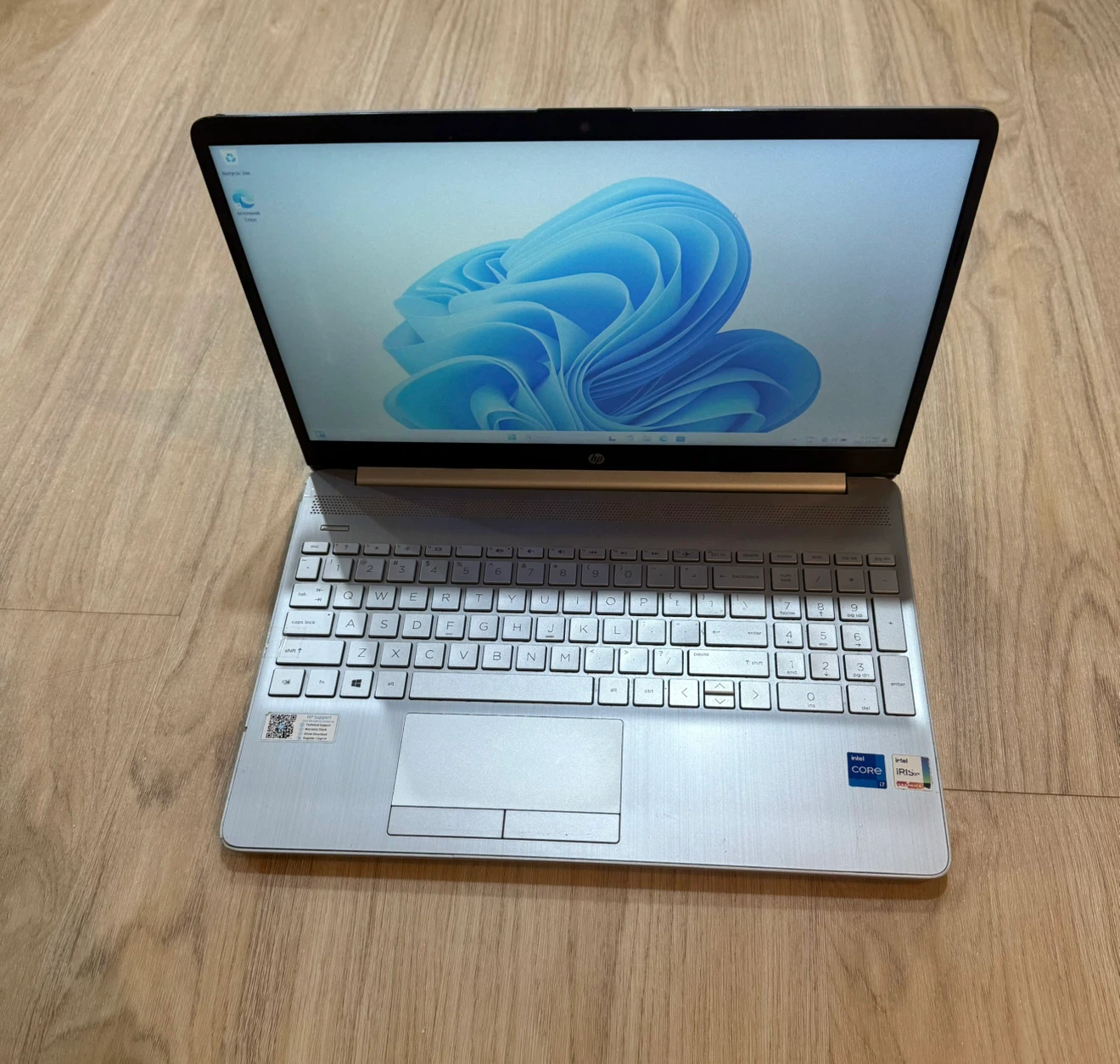 HP Laptop i7 16GB 1TB