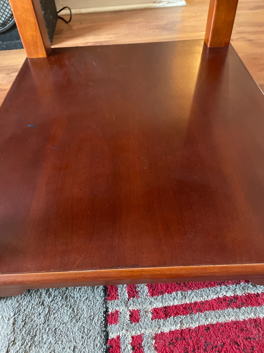 Mahogany solid wood end tables - photo 3