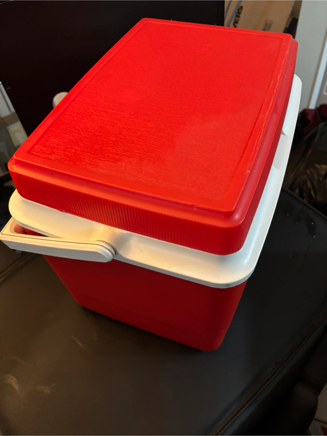 Gott 16 lb Red Cooler - photo 2