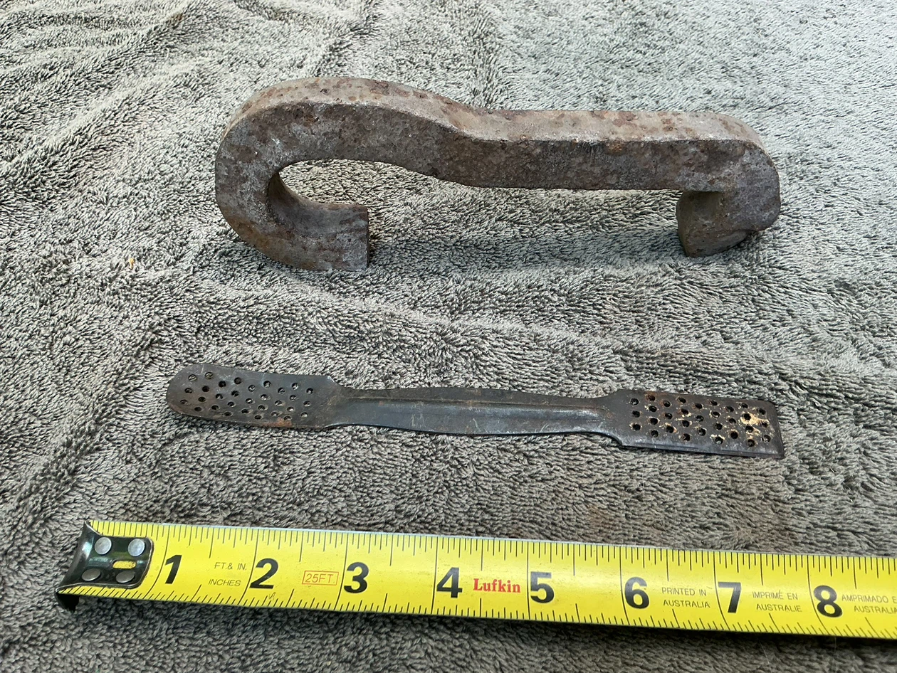 Looking for help identifying these 2 old pieces - photo 4
