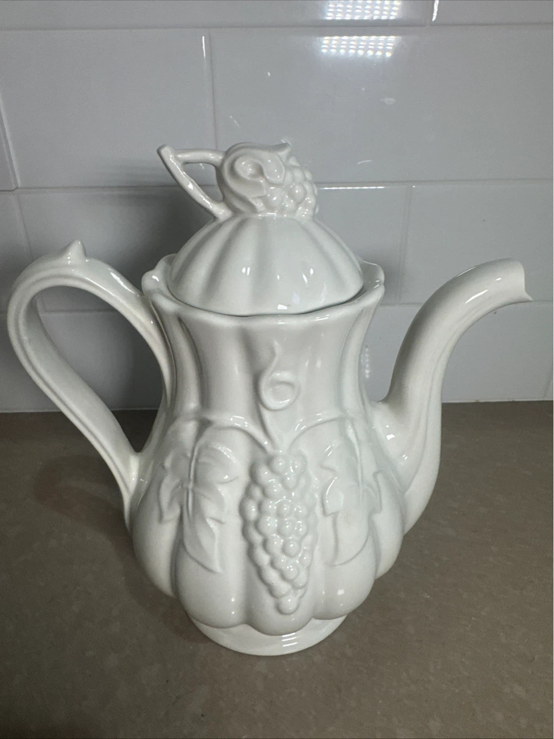 Red Cliff Ironstone Teapot - photo 3