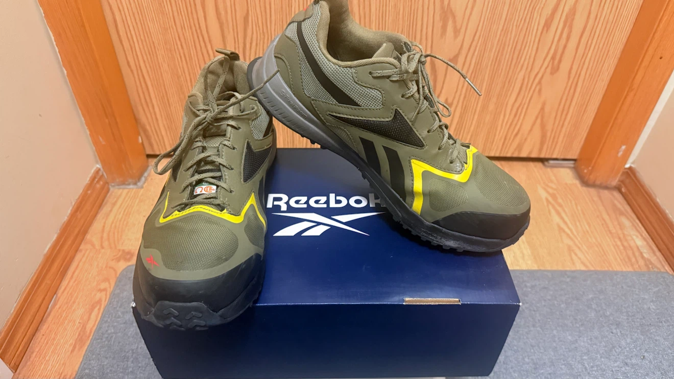 CSA approved. Reebok Work Composite Toe Boots - Size 12W