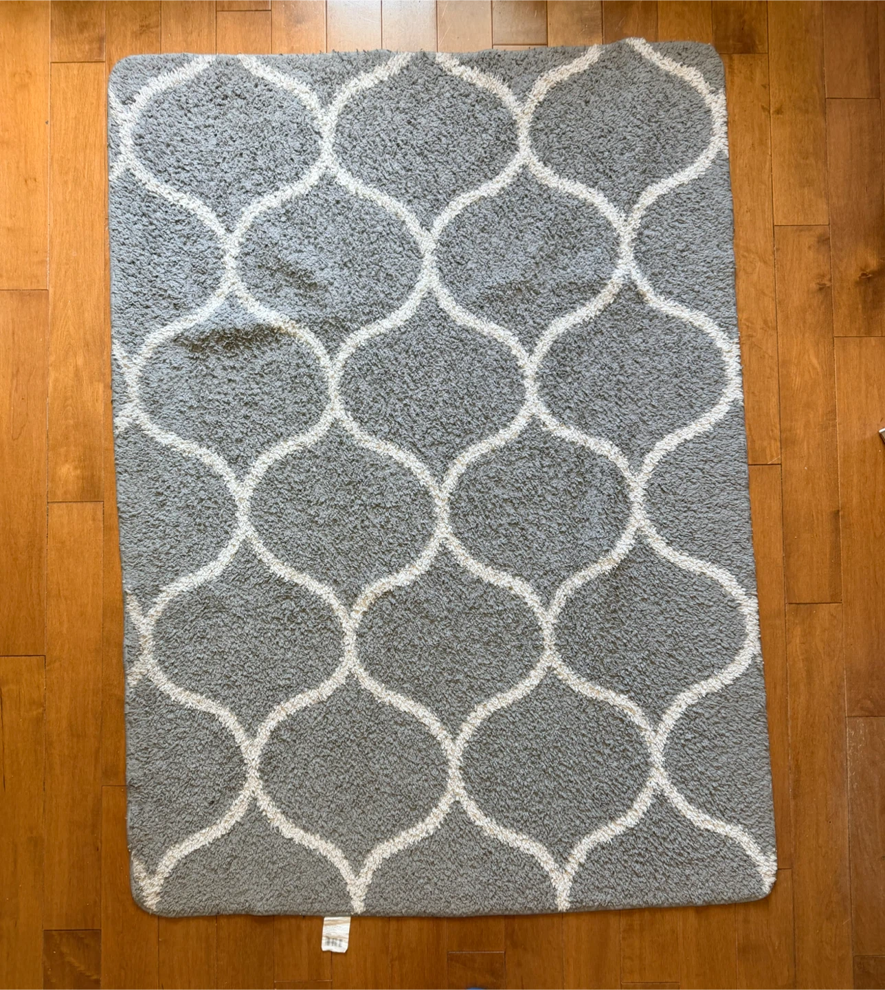 Grey and White Trellis Pattern Rug - photo 2