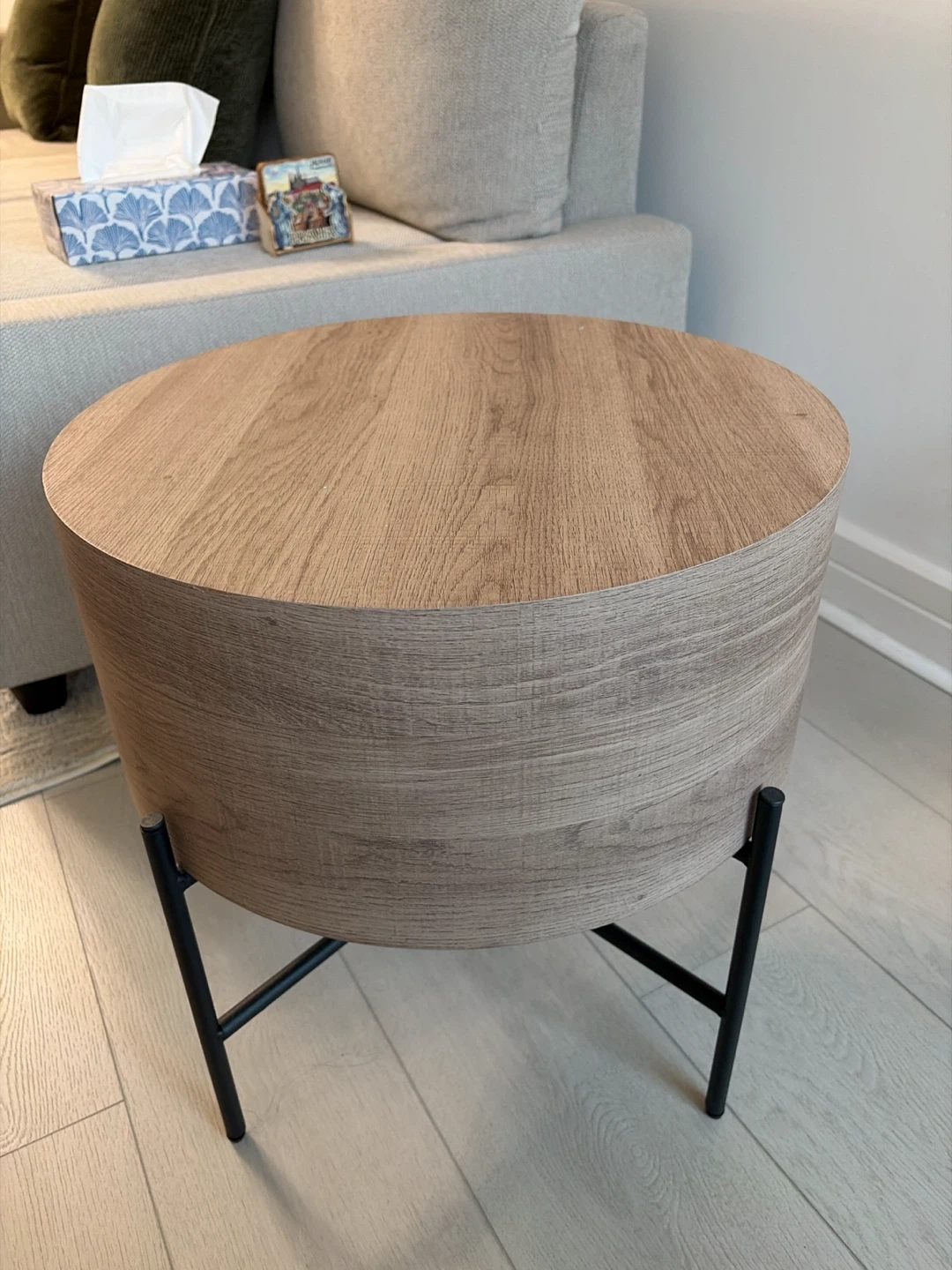 Bouclair Round Side Table - photo 2