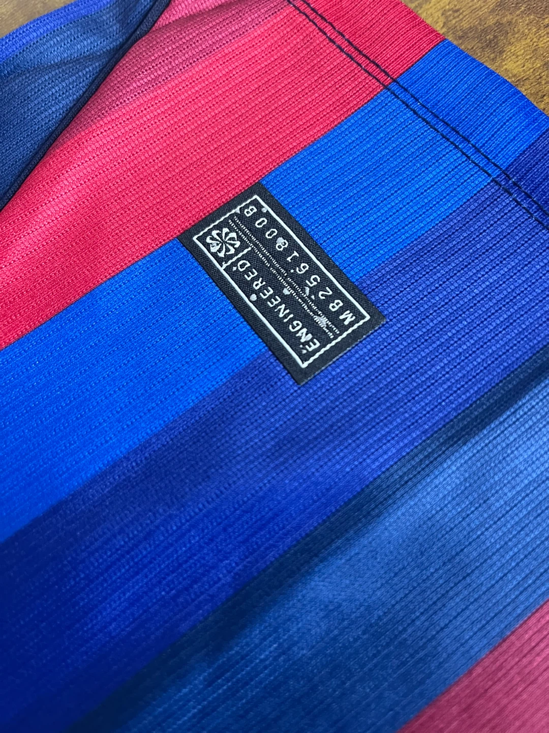 Barcelona Jersey Home 26/27 Medium - photo 5