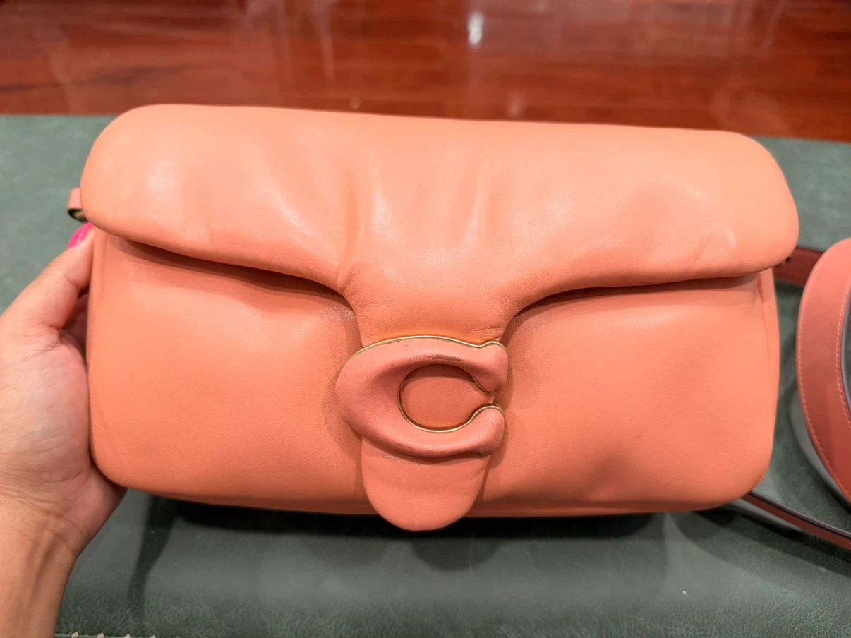 Coach Pillow Tabby Shoulder Bag 26 inches Peach Leather - photo 2