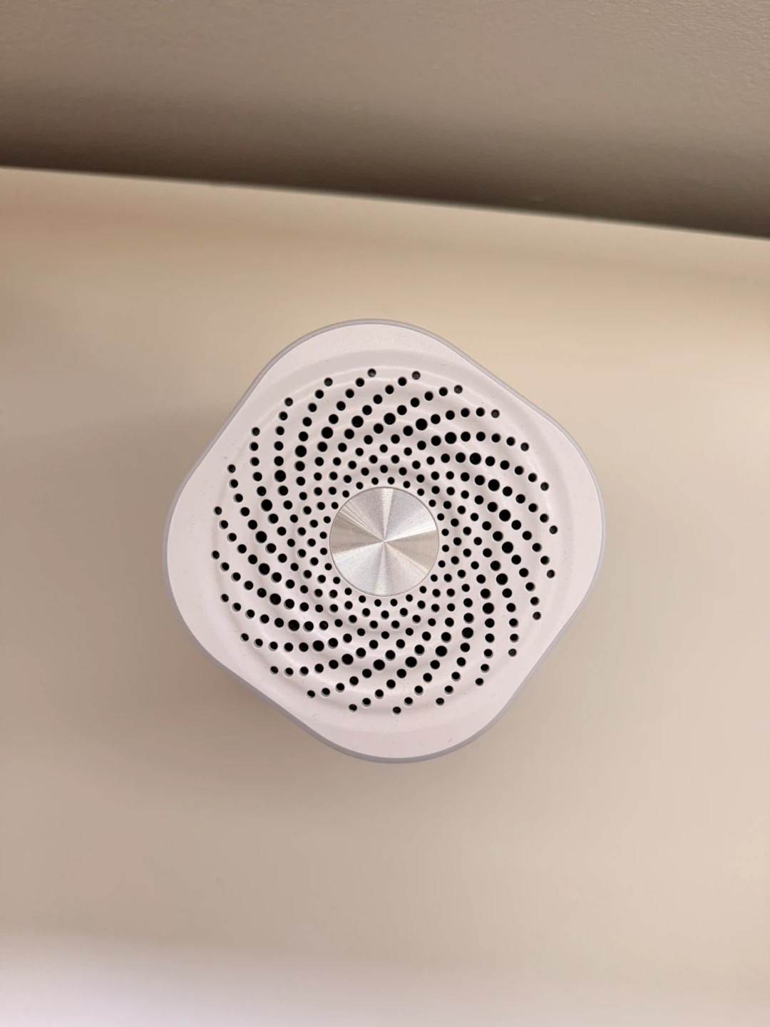 Momcozy White Noise Machine - photo 2
