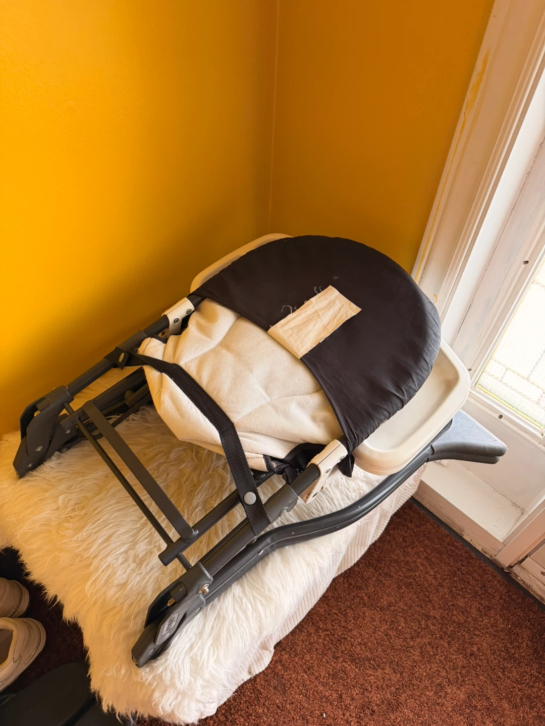 Cosco High Chair - photo 2