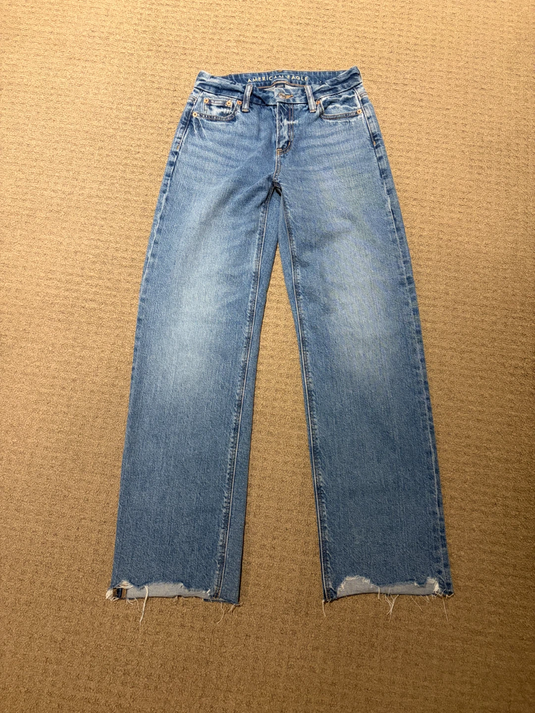 New American Eagle Outfitters Jeans