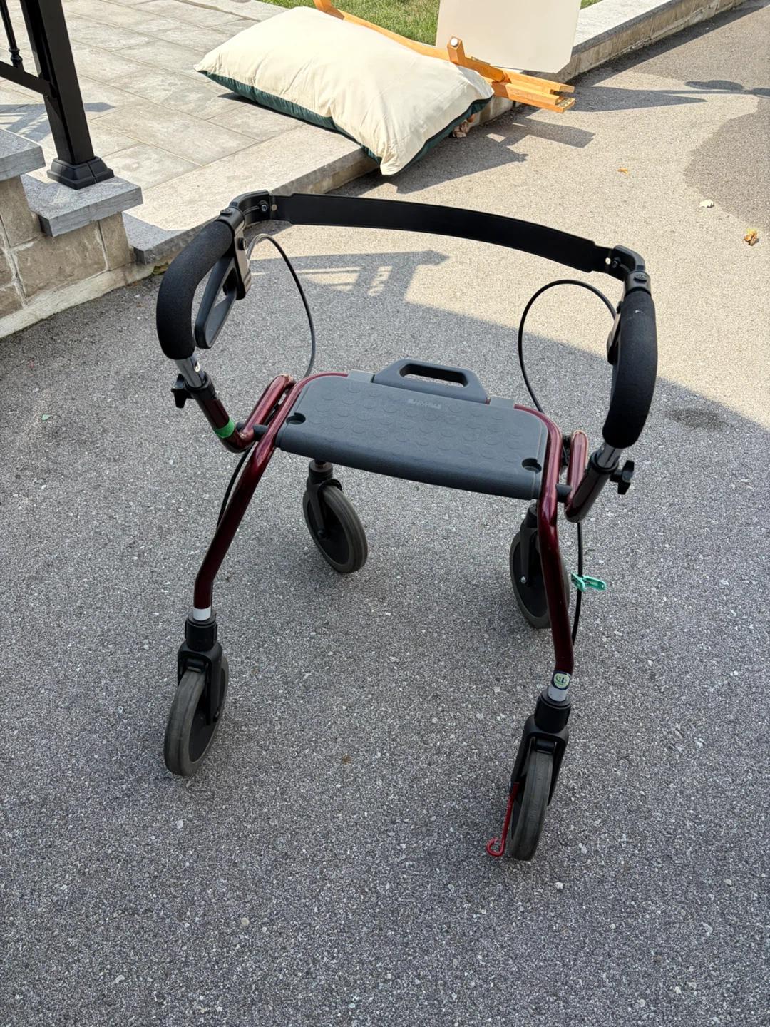 Dolomite Walker with Seat
