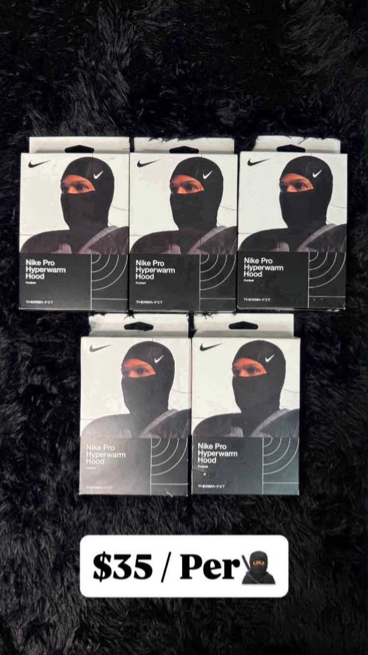 Nike Pro Hyperwarm Hood