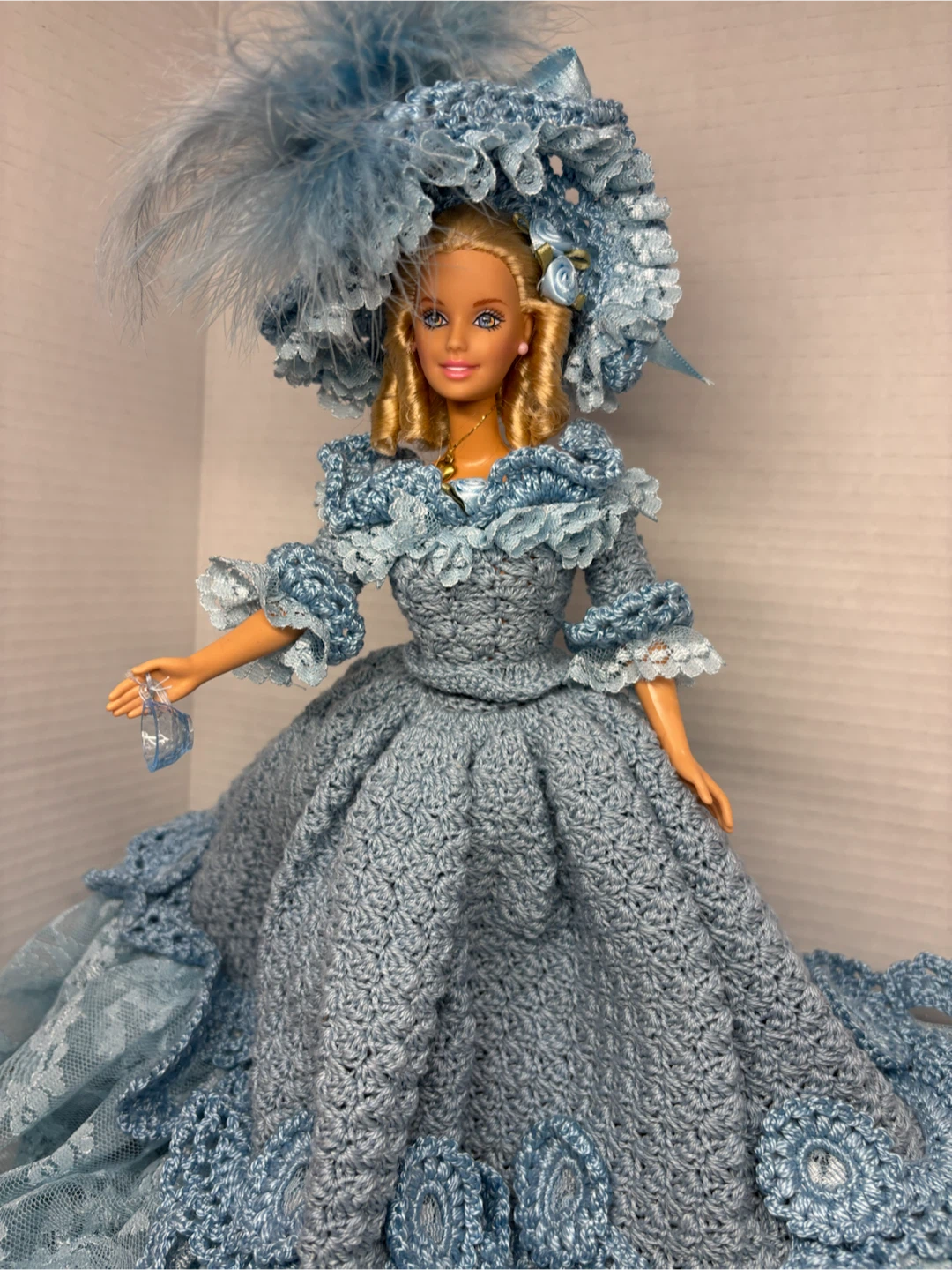 Barbie Doll Blue Victorian Dress with Hat Open to Trades - photo 2
