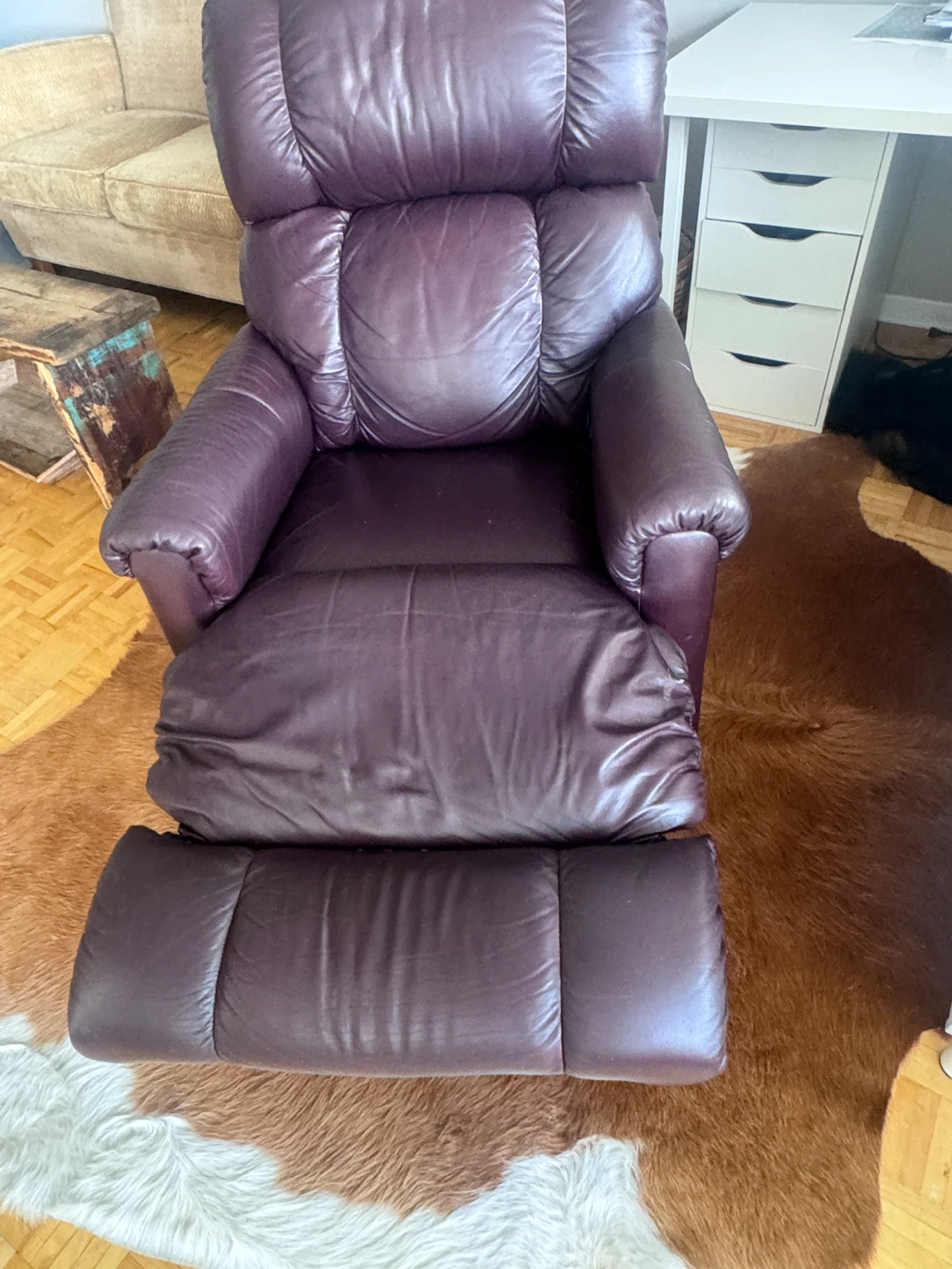 Recliner Armchair - Dark Purple Leather - photo 2