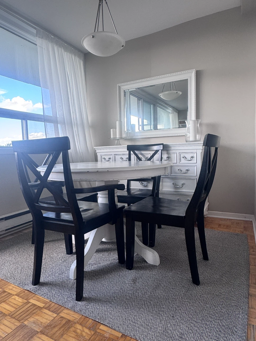 Round White Dining Table with 4 Black Chairs - photo 2