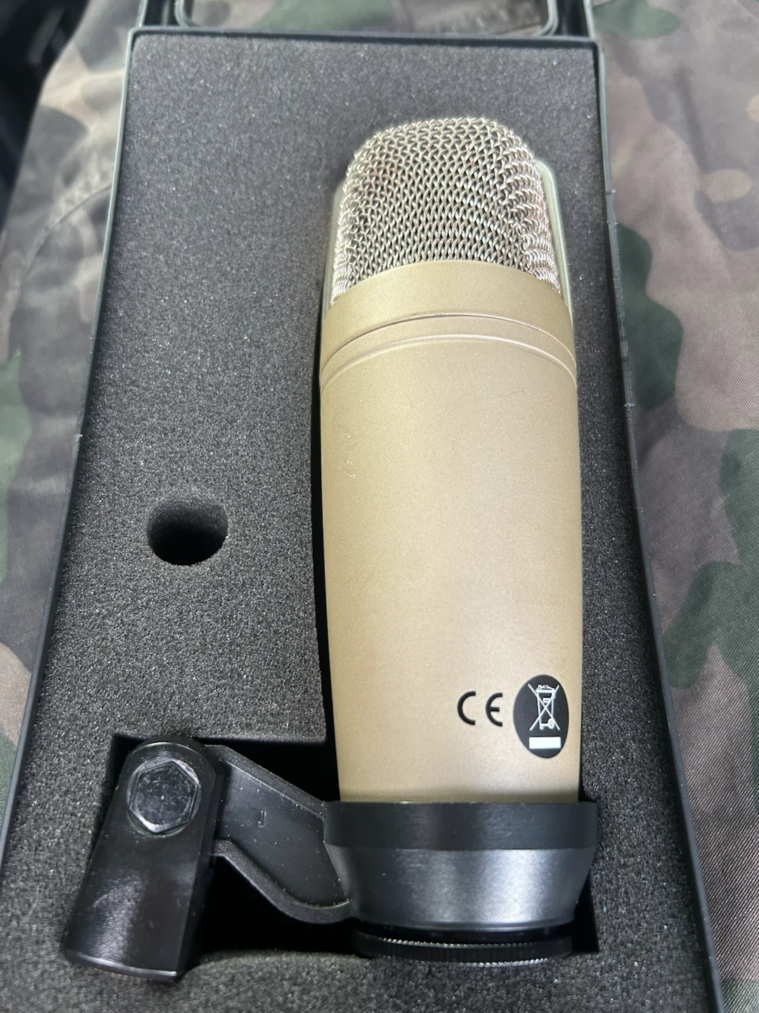 Behringer Condenser Microphone