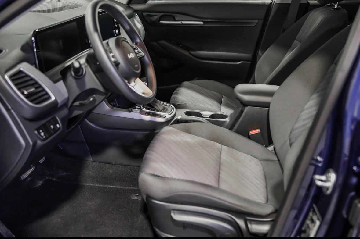 Full Interior Car Detailing Service - $25 - photo 3