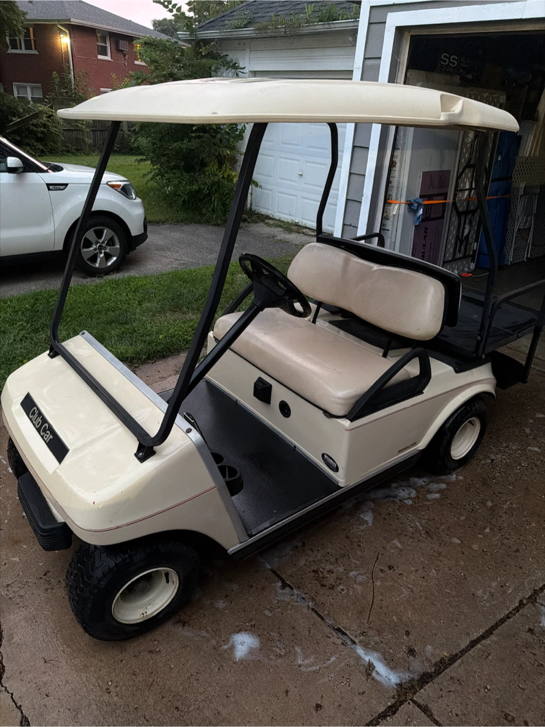 Club Car Golf Cart - photo 3