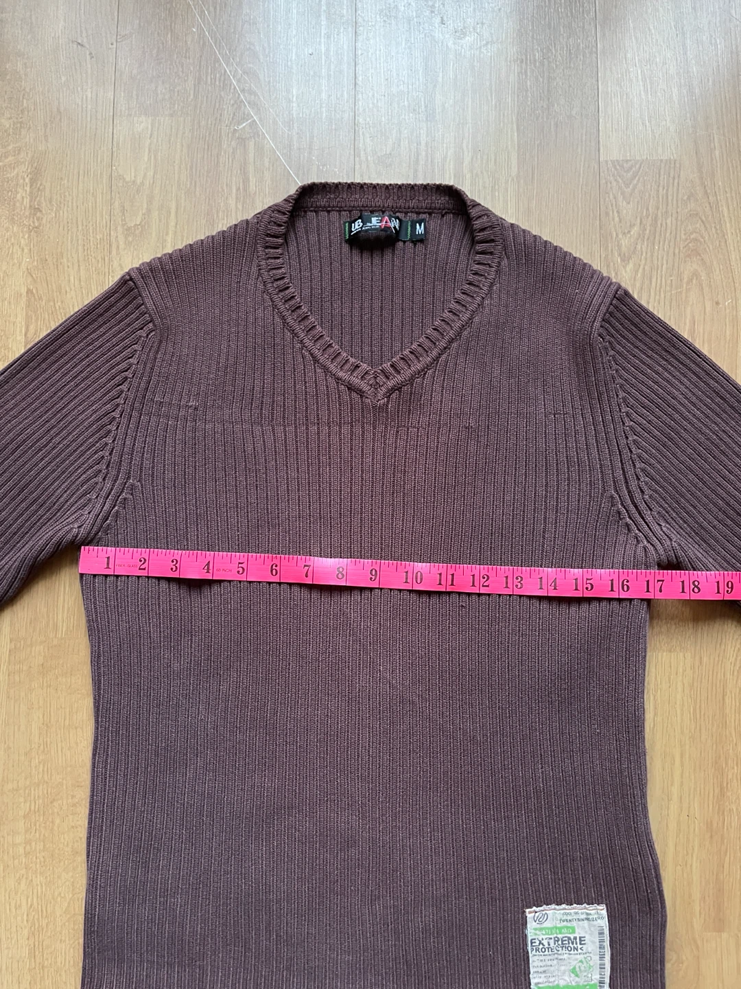 Brown Ribbed V-Neck Sweater - men’s medium - photo 4
