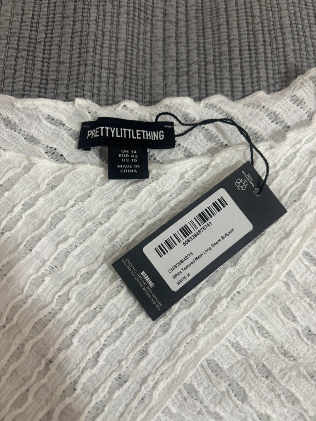 PrettyLittleThing White Textured long sleeve - photo 2
