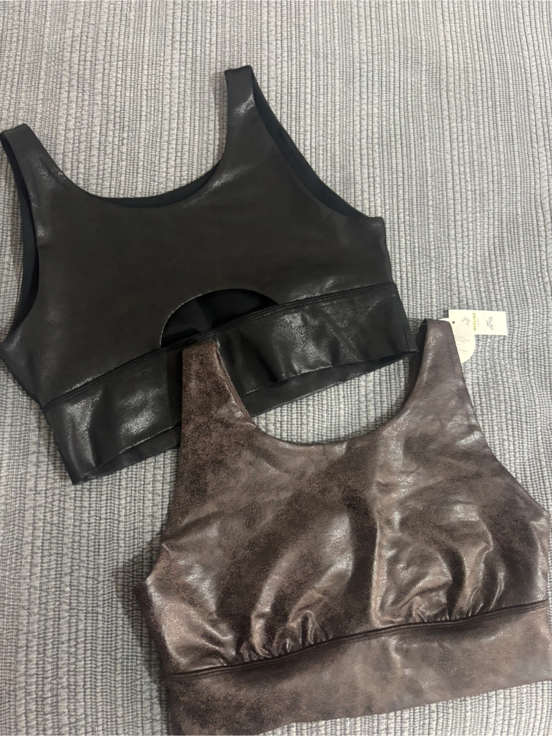 CAM Sports Bra - Size M - photo 2
