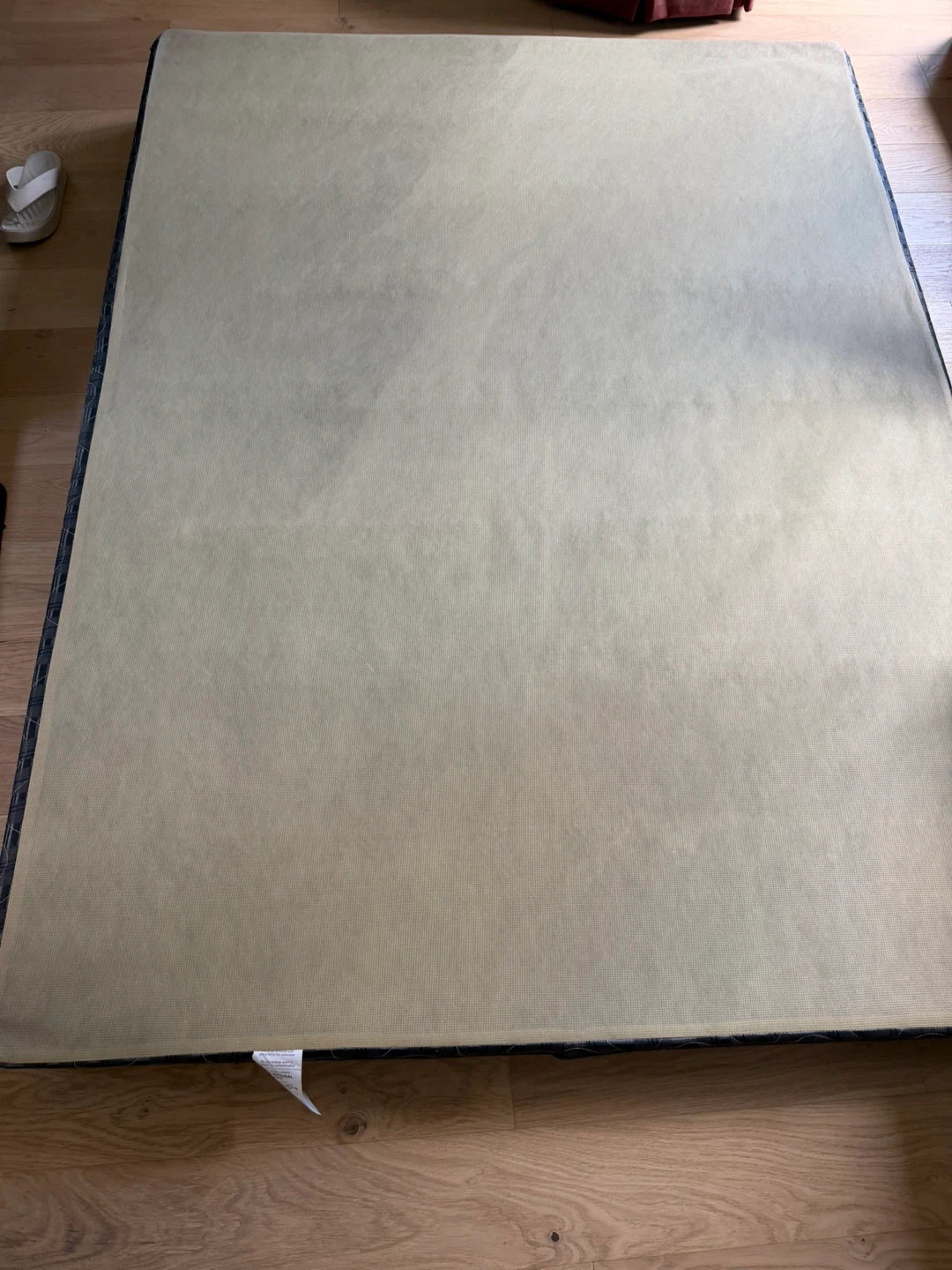 Queen size box spring - photo 4