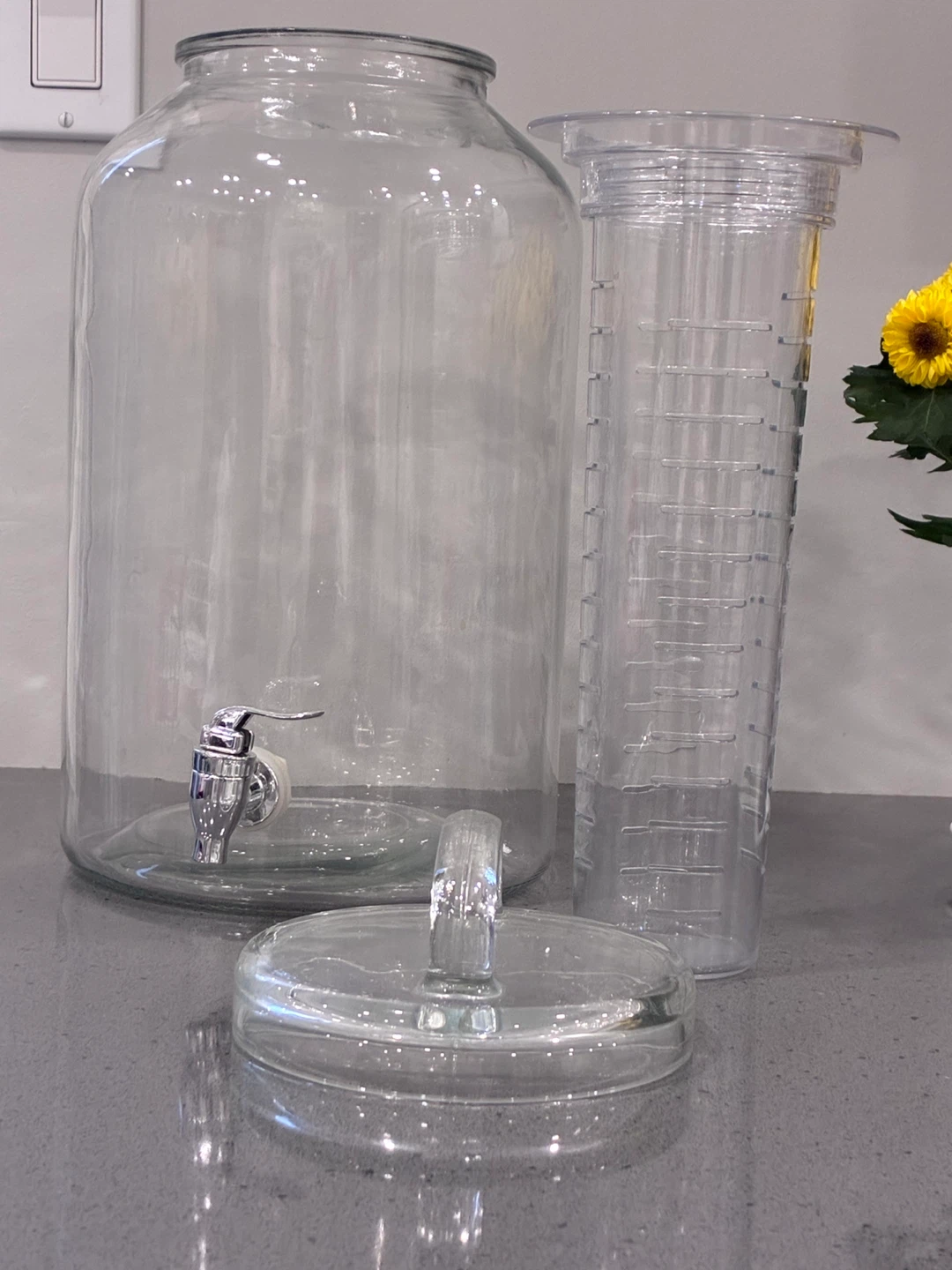 LIKE NEW WATER DISPENSER WITH INFUSER (READ LISTING) - photo 3