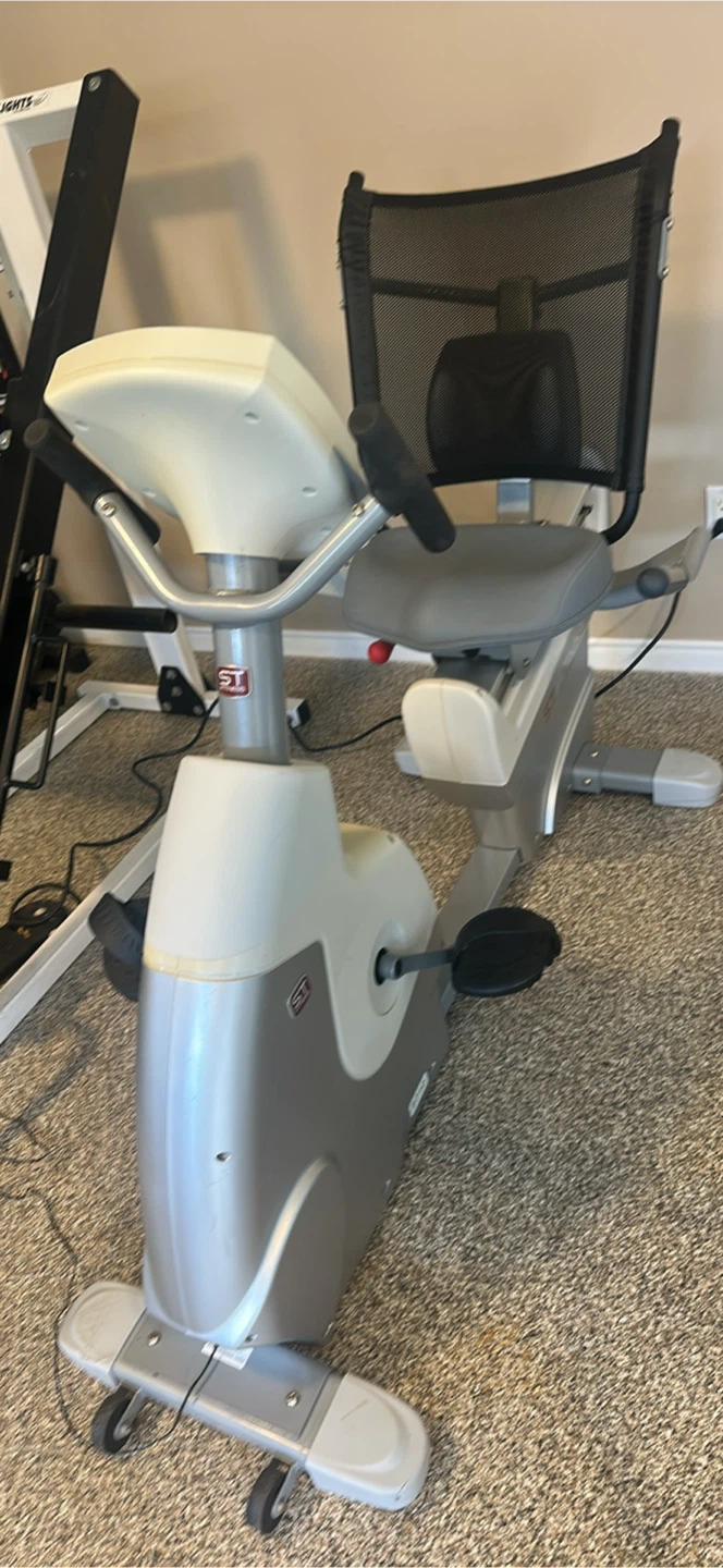 ST Fitness Recumbent Exercise Bike - photo 3