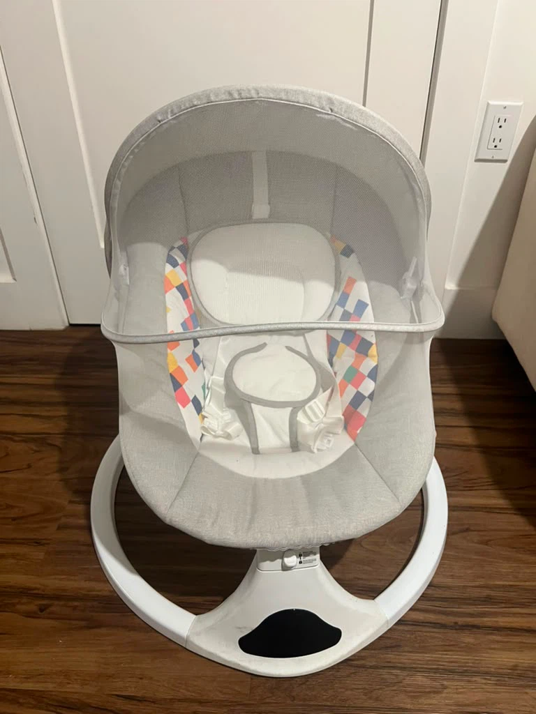 Baby swing for infants