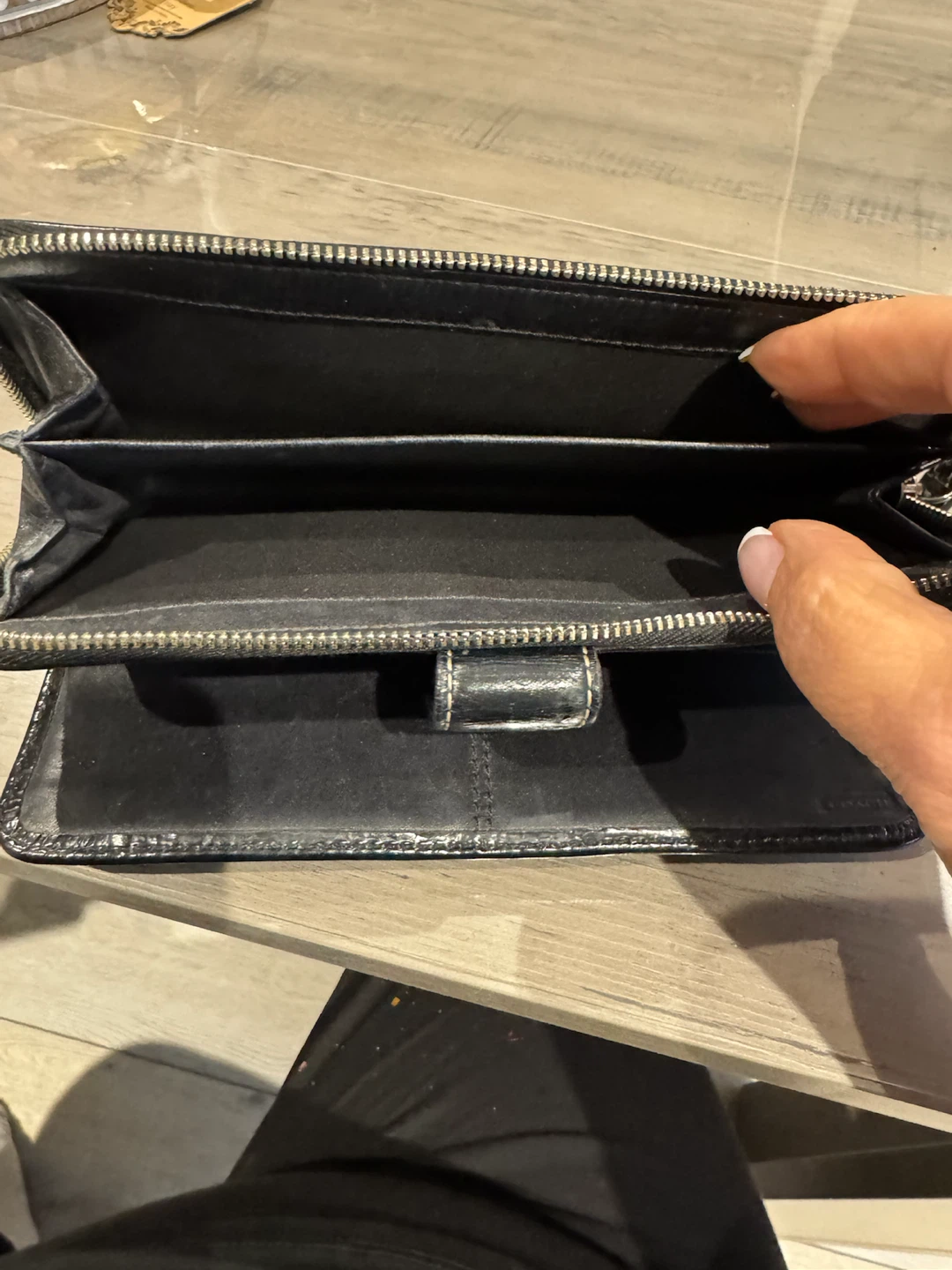 Coach Signature Long Wallet - photo 3