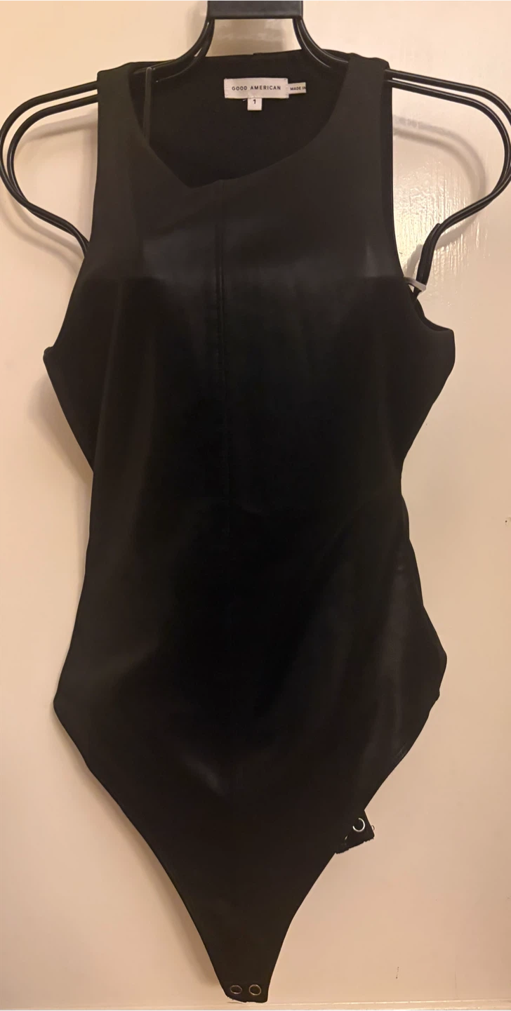 Good American Black Faux Leather Bodysuit Size 1 - photo 2