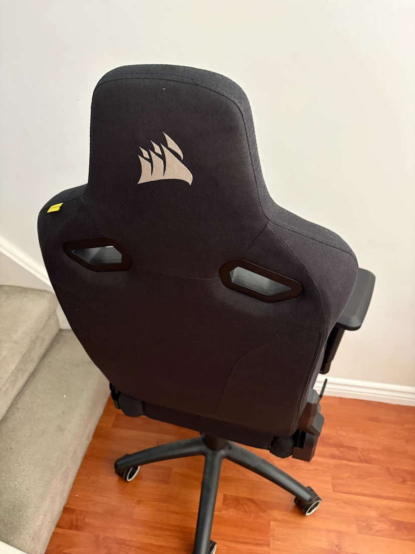 Moving sale - gaming chair - photo 3