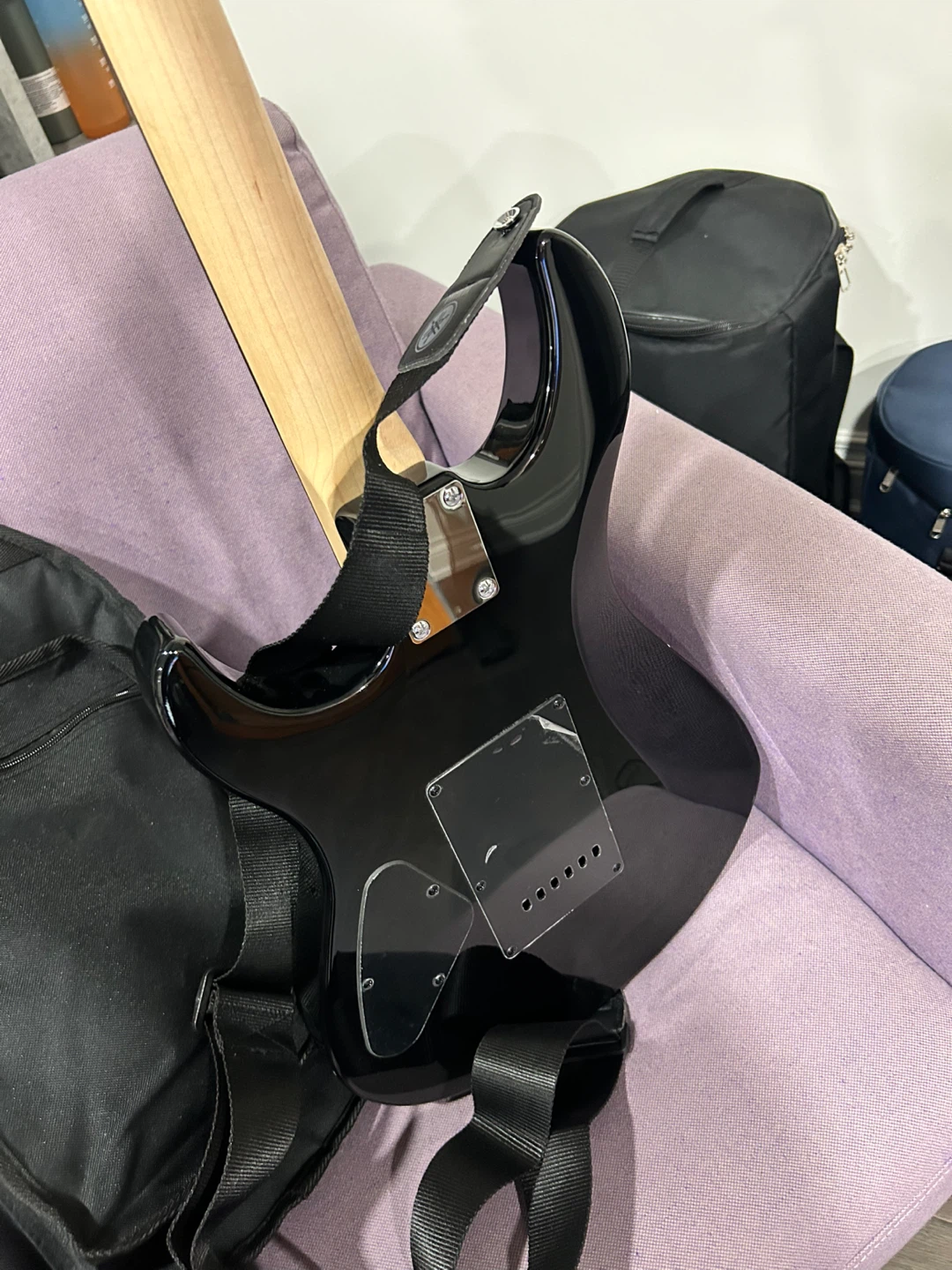 Yamaha Electric Guitar Package with Amplifier - photo 4