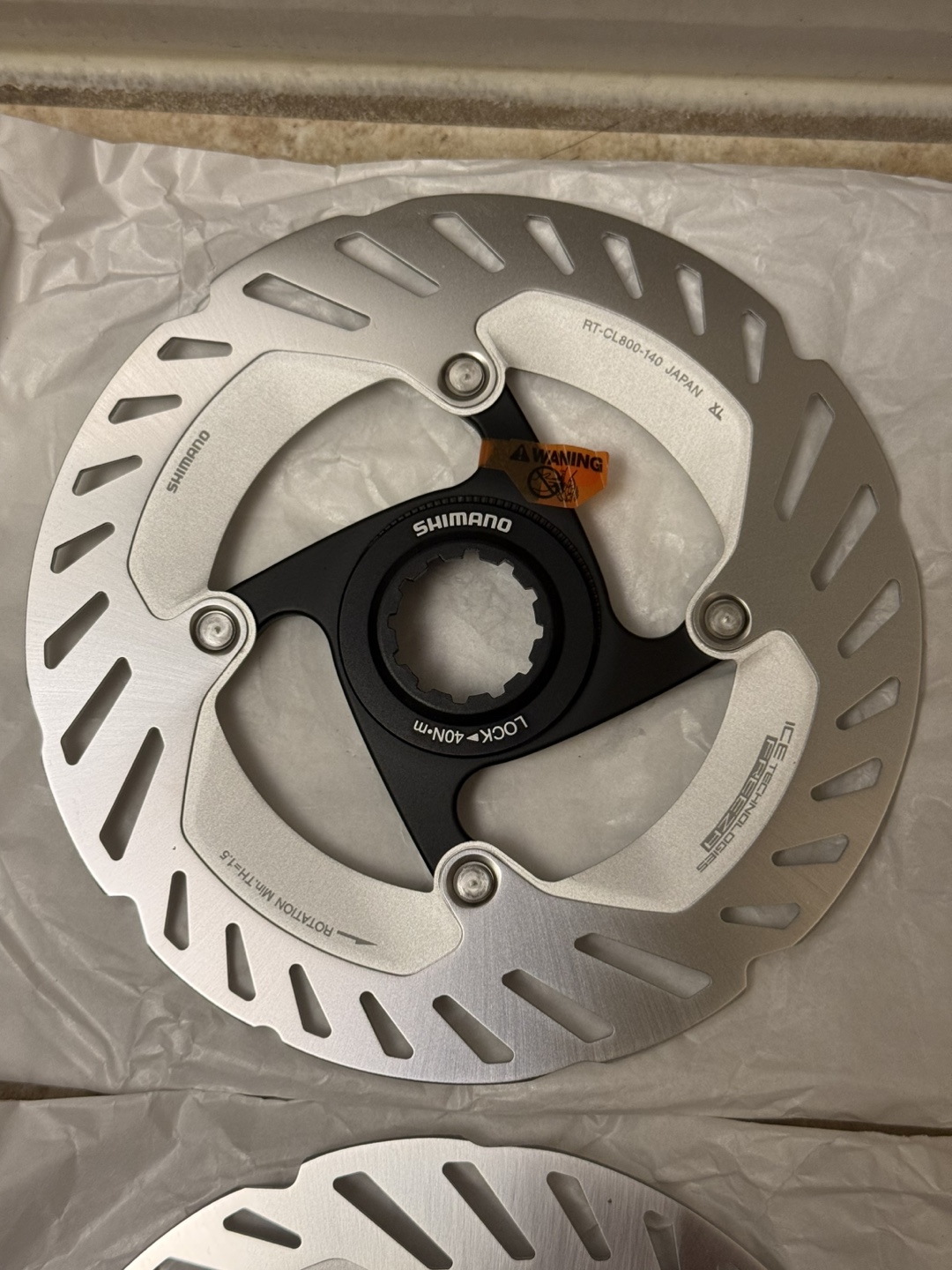 Shimano RT-CL800 Disc Brake Rotors (140mm) - photo 2