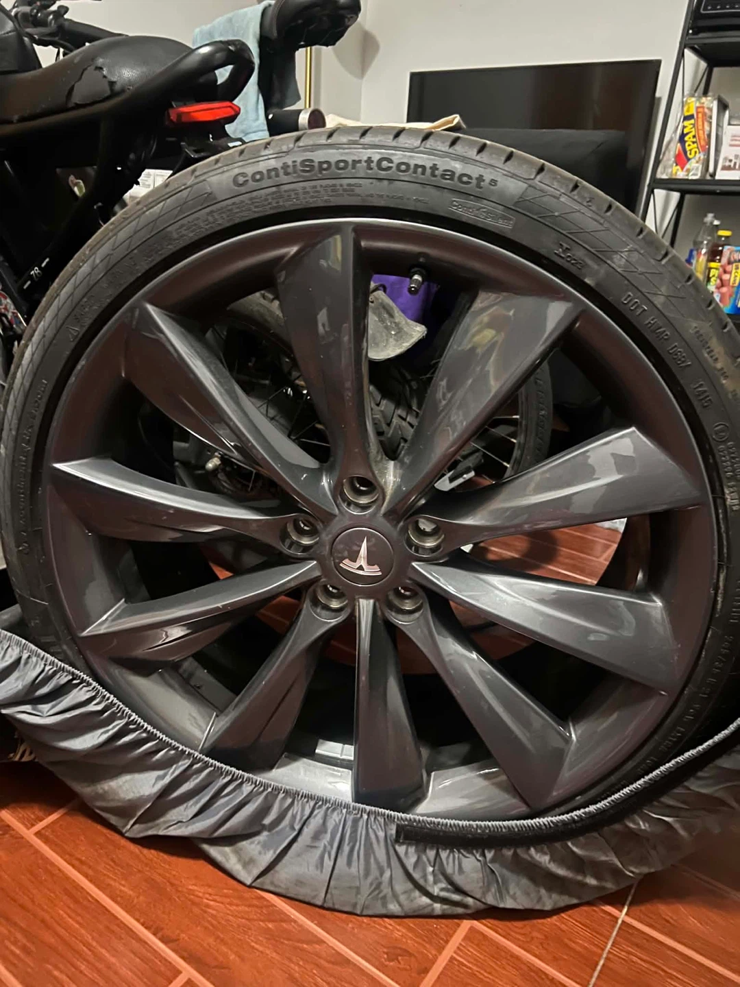 Tesla Wheels and Tires with Covers