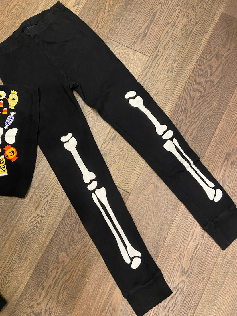 EUC Children's Place GLOW-IN-THE-DARK Skeleton Halloween PJs 10 - photo 3